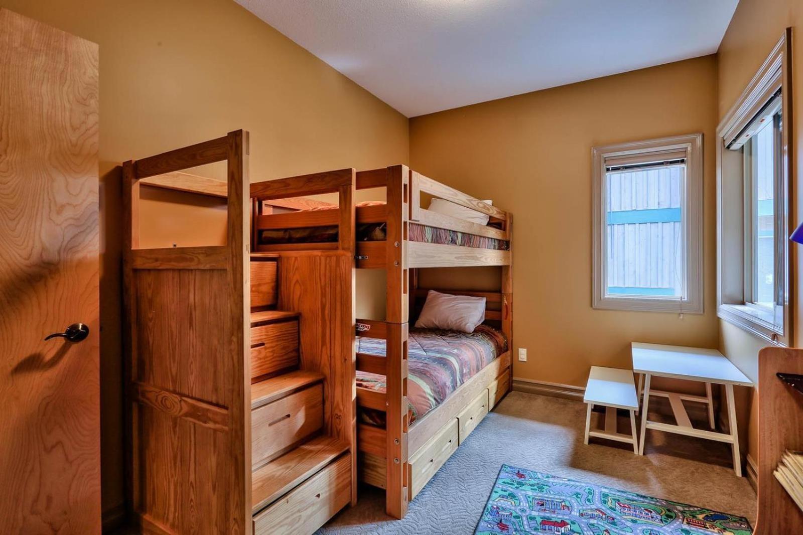 Soleil Chalet By Bear Country Sun Peaks Habitación foto